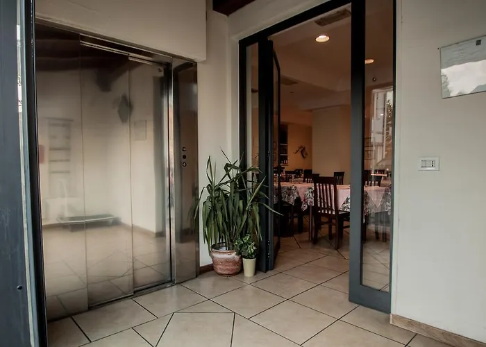 Hotel Ristorante Bertolini 2*